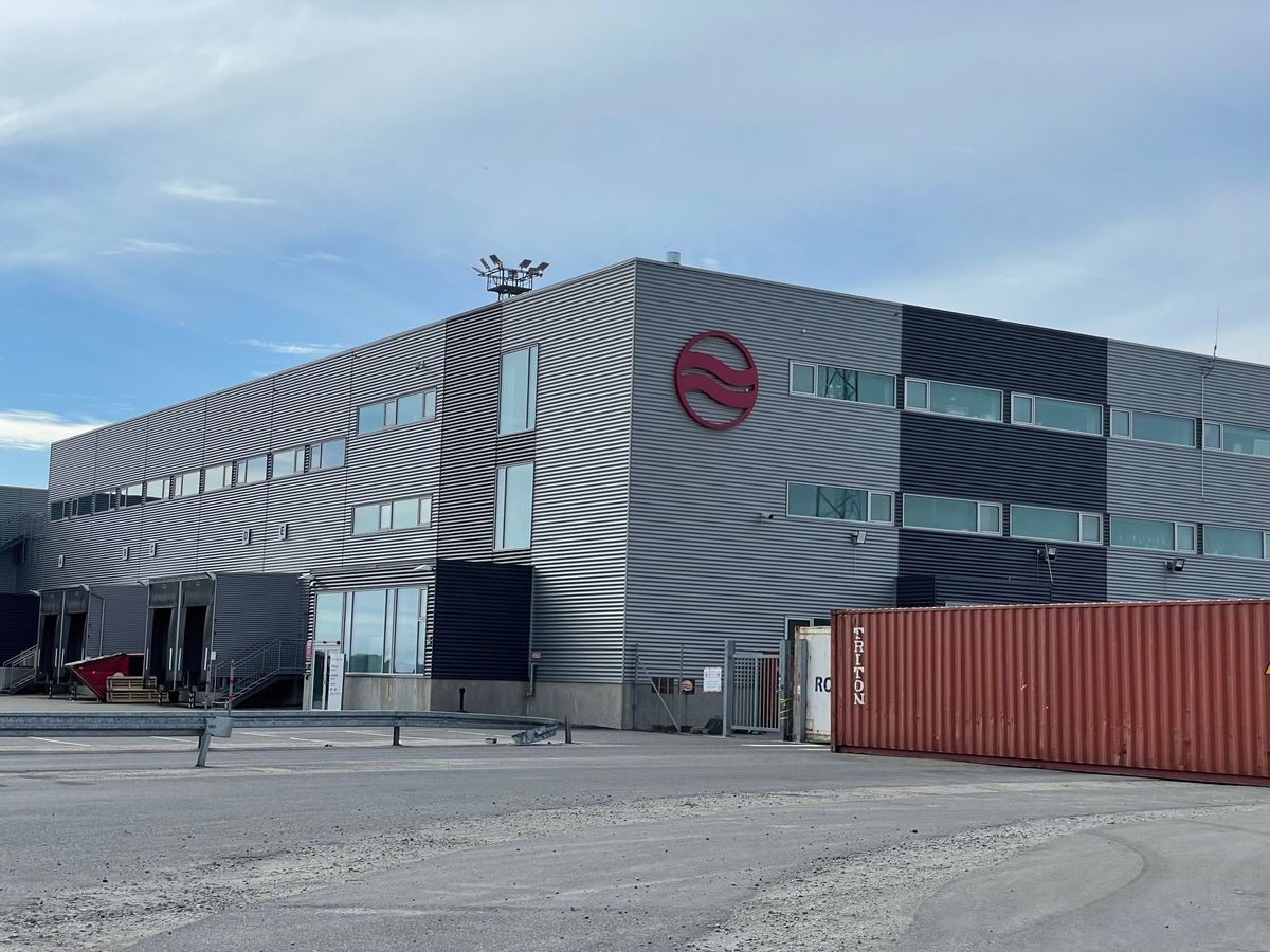 Royal Arctic Line: Decreasing Cargo Volumes