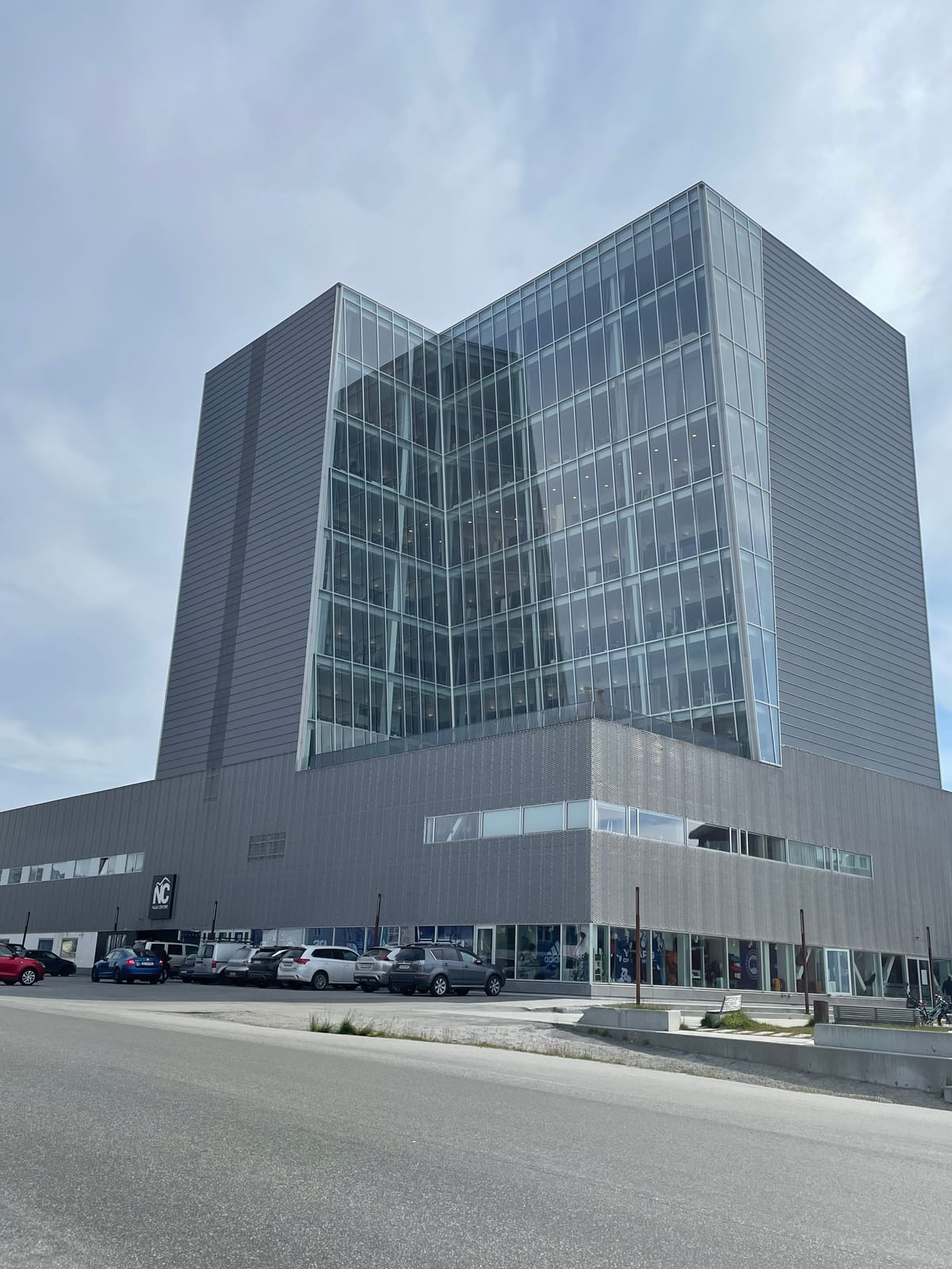 Public Administration and Fishing Dominate Greenland’s Employment Scene